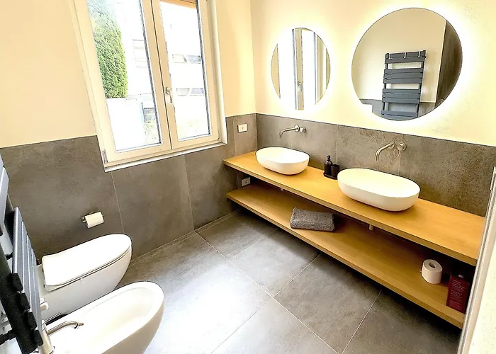 Zeus - Luxury Apartman Como