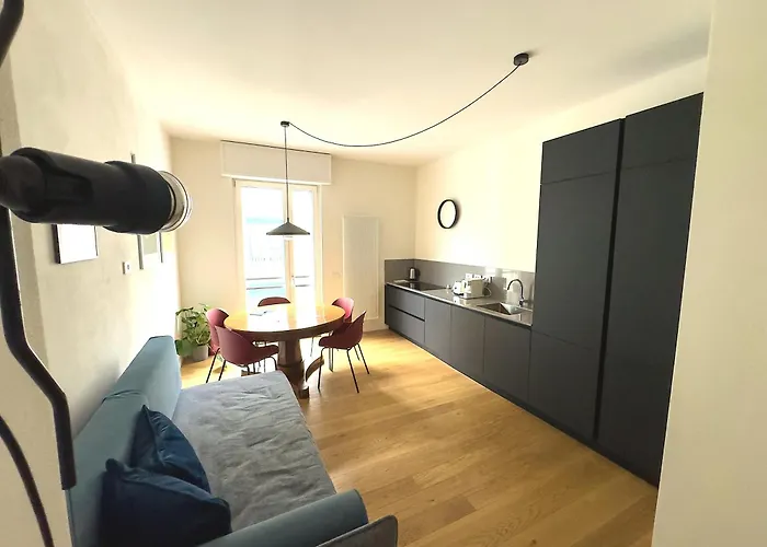 Zeus - Luxury Apartman Como